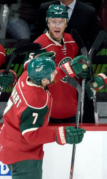 Kuemper has 27 saves, Wild beat Coyotes for 7th straight win (Dec 17, 2016)